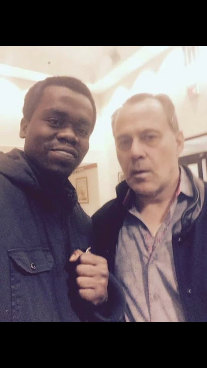 BlackStephens's tweet image. Man of a thousand holds