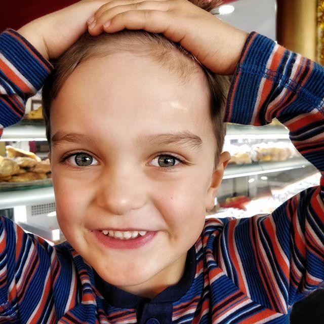 Mom, you know that I can be a girl if I do this, right? And a boy. But not an alien, because aliens don't have hair.

#profoundobservations