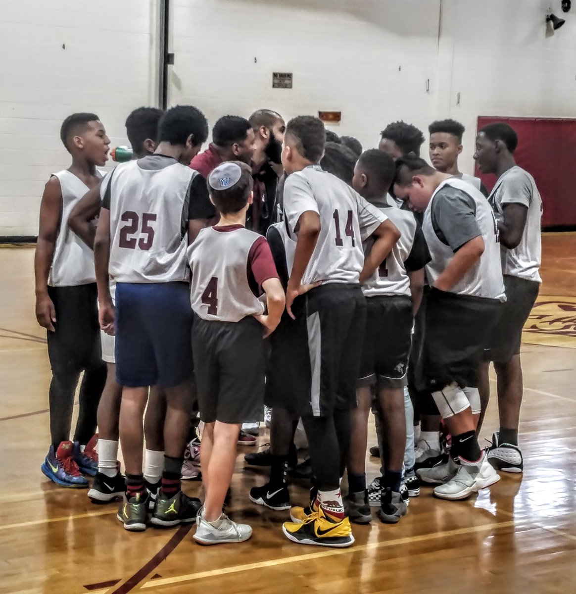 MrECFisher's tweet photo. We lost by only 1 point but it was one heck of a basketball game!🏀🏆
#sports #basketball #TeamofExcellence #leepride #athletics #mcps #CougarPride #boysbasketball  #middleschool @EBrookeLeeMS https://t.co/RBVdOsYsFn