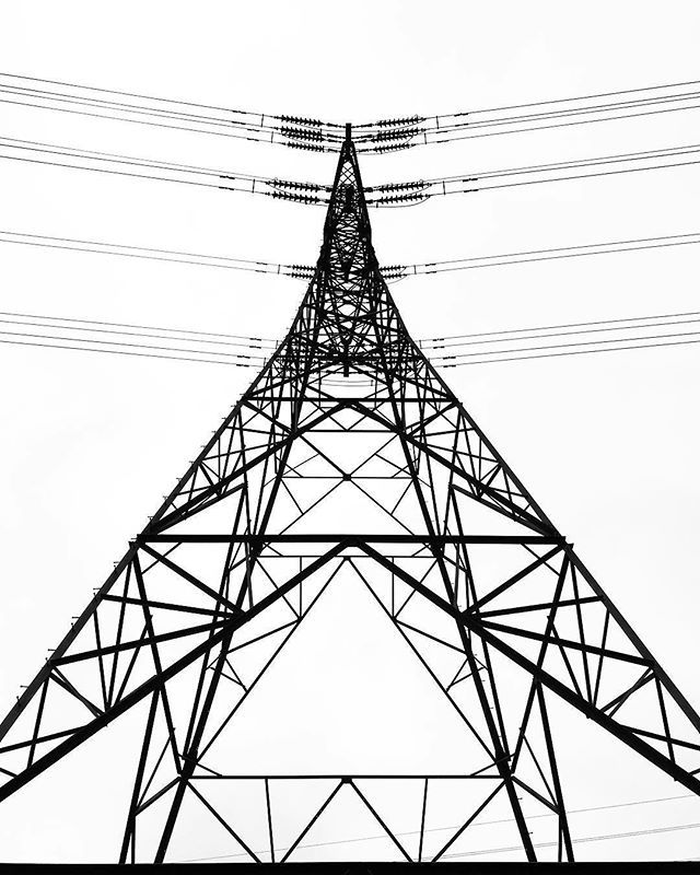 NottinghamPost's tweet photo. Repost from @emmafwright using @RepostRegramApp - Power To The People.
#raw_community #raw_minimal #TheCreativitySeries #abstractphoto #silhouettephotography #minimalphotography #blackandwhitephotography #blackandwhitephoto #bnwphoto #bnw #bnwphotography… https://t.co/lCGe7xCsED https://t.co/crqLV35JdA