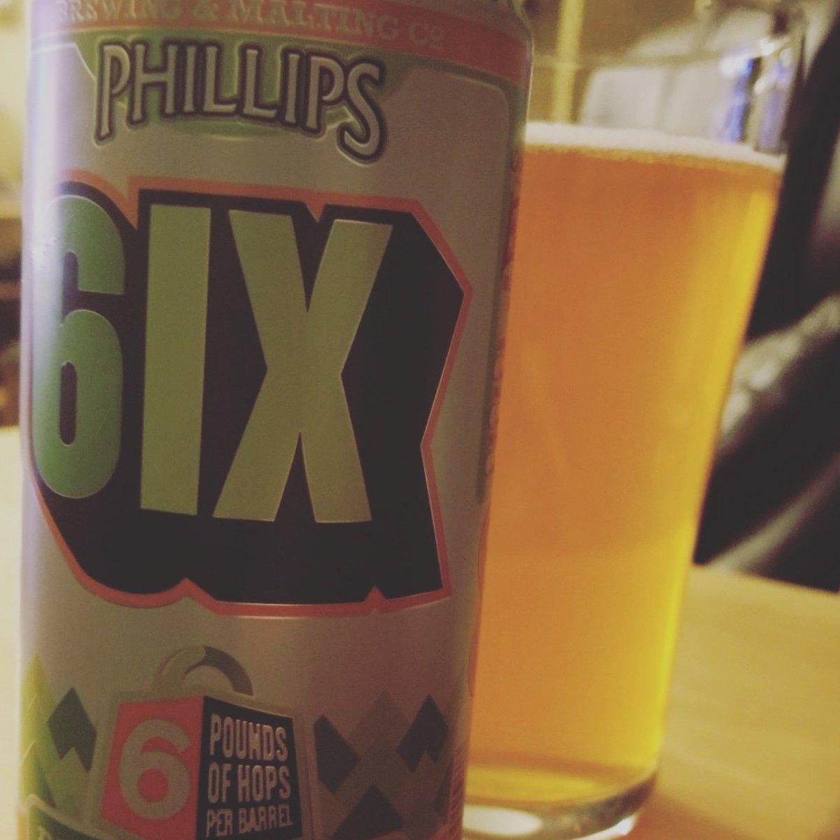 valkyrie_beer's tweet image. Thursday evening Viking fuel! Canada and Sweden may be out of the Junior tourney but this BC brew softens that sadness.#phillipsbrewing @phillipsbeer