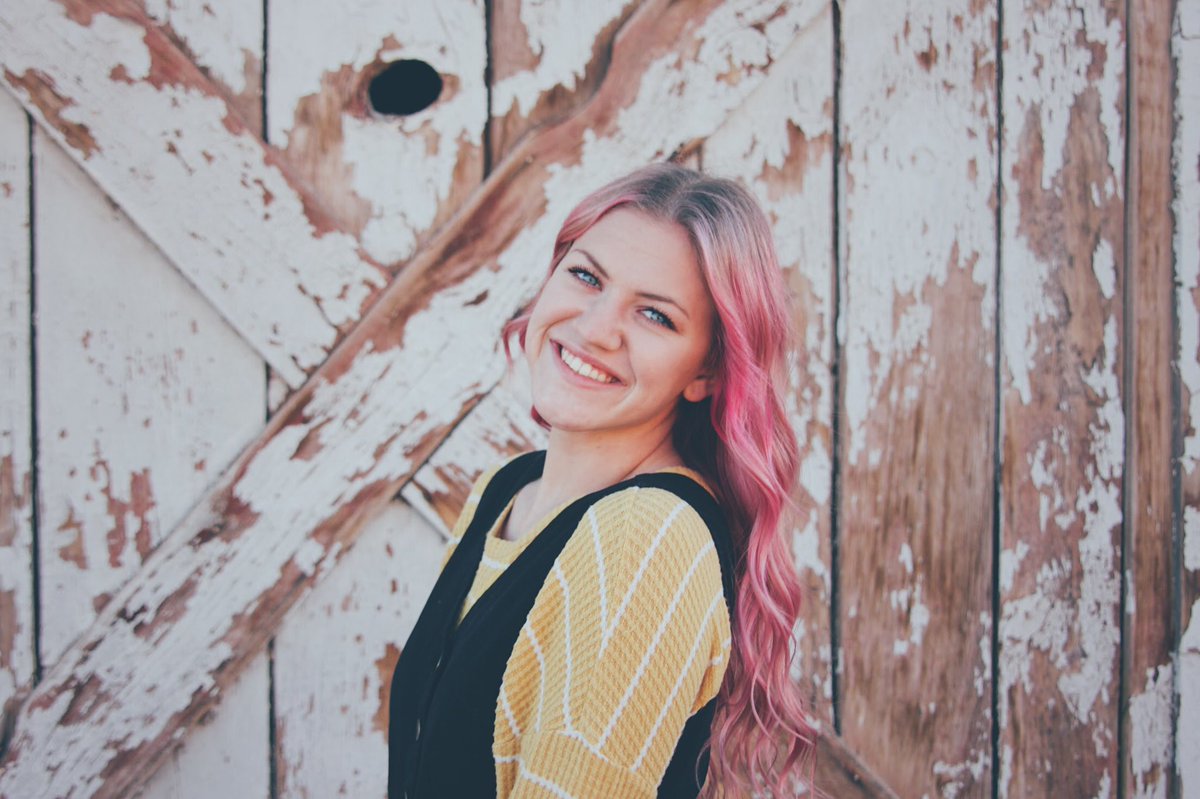 rylee_mayy's tweet photo. st. geezy &amp; living easy https://t.co/hX4eGZa8eY