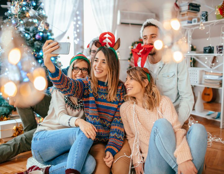 DailyTrendmx's tweet photo. ¿Cuántas de estas 5 cosas que hacías en Navidad cuando eras niña sigues haciendo cada año? https://t.co/iVDFcMkJhE https://t.co/BI5KTtXhE5