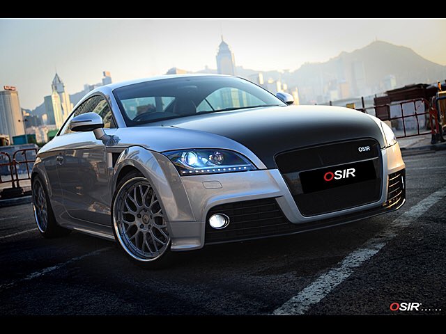 TTStuff's tweet photo. #OSIRDesign V1 vented fender kit available for the #Audi #TT #8J #Mk2 as well. #TTStuff https://t.co/Nup0gtfkhy https://t.co/hBYbwqwbpD