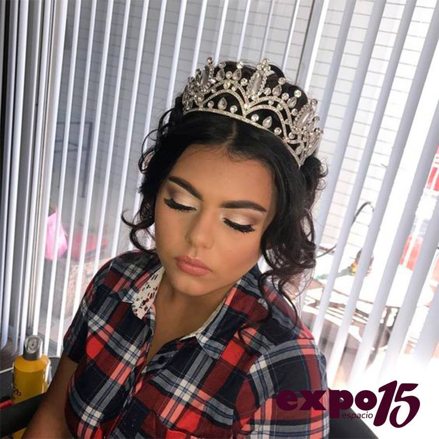 ExpoGuadalajara's tweet photo. Ideas de peinados para tu fiesta
#ExpoEspacio15 26 y 27 de Enero #ExpoGuadalajara #15Tips
#FelizAñoNuevo #FelicesFiestas https://t.co/ggIYhbHZX3