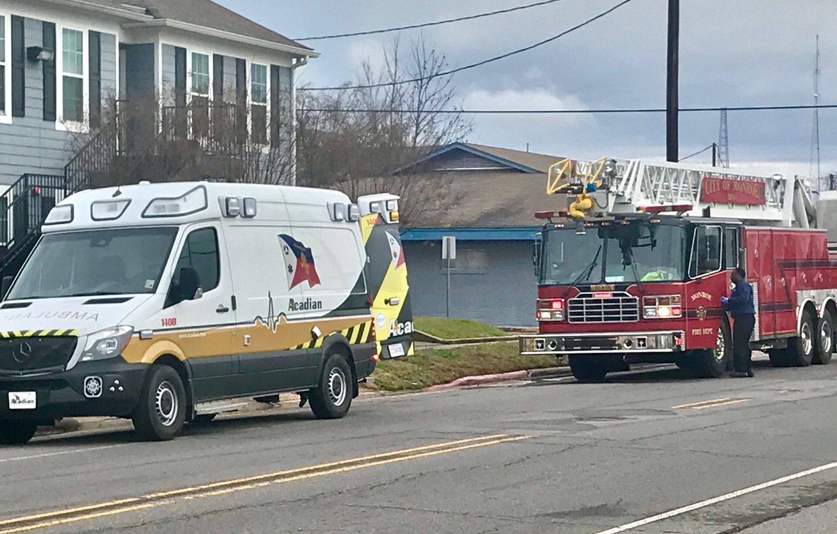 MFDClass1's tweet photo. Welcome to Monroe! @AcadianAmb (image property of Acadian Ambulance) https://t.co/9uQTEGJ4qK