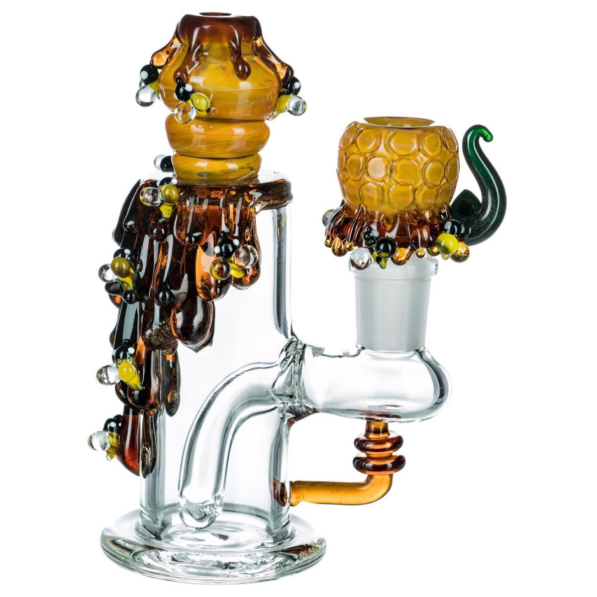 wesellpipes's tweet photo. Mini beehive bong🐝 @wesellpipes https://t.co/Avc3QpS12O