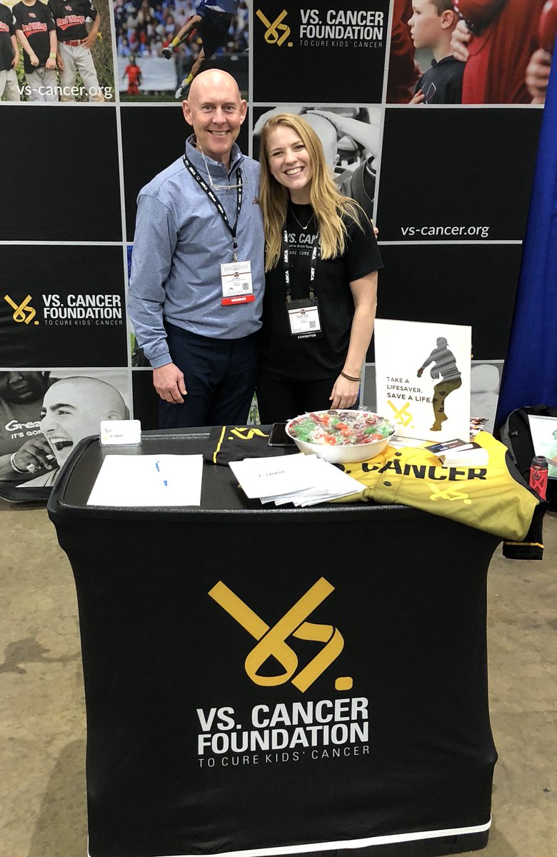 VBCA2018's tweet photo. Live from #ABCA2019 @VBCA2018 super vendor shoutout🗣 to @Vs_Cancer and @Turfaceproducts , helping to
#uniteeducatedevelopsupport
⚾️ coaches in VA https://t.co/UyZMqGPqCz
