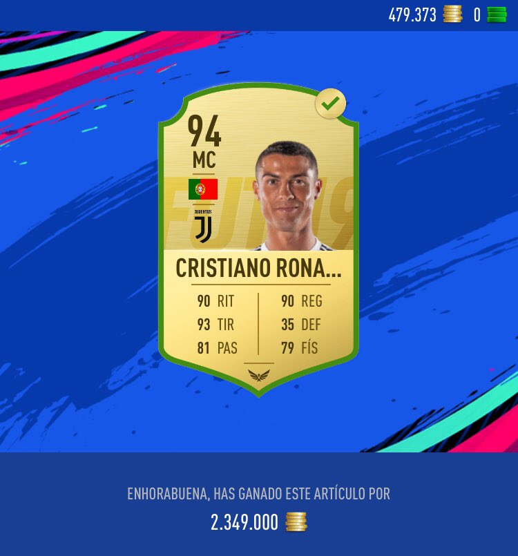 fut_andel's tweet photo. Ronaldo bought. Should go up as his TOTY will be so expensive. This is my squad for this WL. #squad #futsquad #fifasquad #Ronaldo #futtrading #FIFA19 https://t.co/GIJWTa1mcu