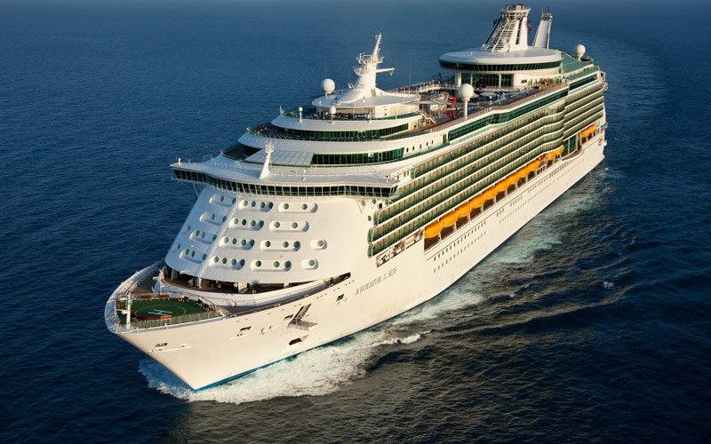 _DylanMay_'s tweet photo. I got great news yesterday! I have had a dream to be a Deck Officer with Royal Caribbean International since I was 6 years old. I am so excited to be joining Royal Caribbean's Navigator of the Seas as a Deck Cadet on February 24th. I can hardly wait to begin this journey. https://t.co/c67hy3anVE