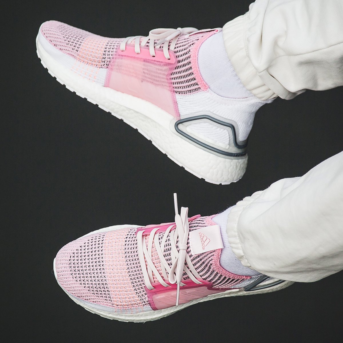 ultraboost 19 true pink