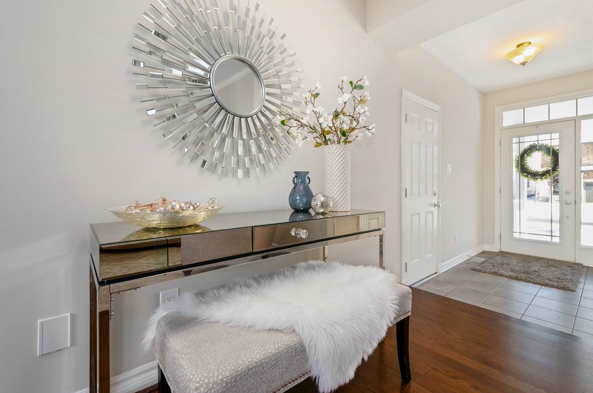 WalkerOttawa's tweet photo. Talk about setting the standard high! π
This 3 bedroom, 2.5 bathroom home brings modern sophistication to the family-friendly neighbourhood of #Orleans. See for yourself: https://t.co/PMUTuQMWK7 #WalkerGroup #Ottawa #OpenHouse #JustListed https://t.co/pUOn6OYYlc