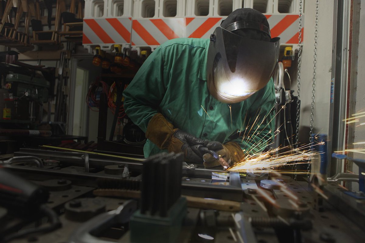 Hot Bricks tweet media