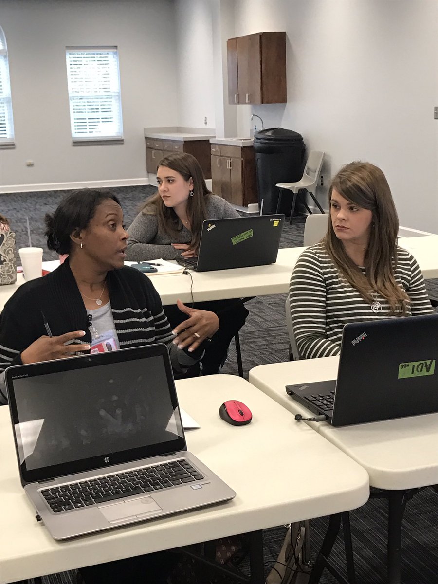 Cyndi_Chancery's tweet photo. What did teachers in Coffee County School System do on their first day back from holidays? They found roses and buds during our PD sessions on Assessments and ESLReading Smart!!! #edmentumAL @edmentum https://t.co/EDtwnQmmZe