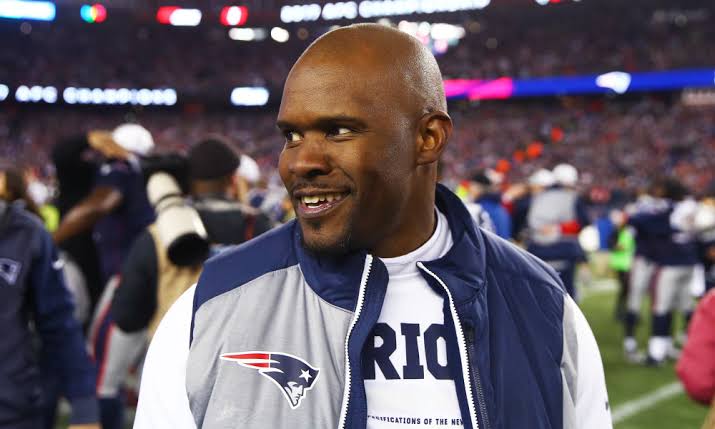 Somospats_'s tweet photo. Brian Flores, coach de linebackers, tendrá un acercamiento con los Dolphins para el puesto de Entrenador en Jefe https://t.co/ZVkGvYVJgP