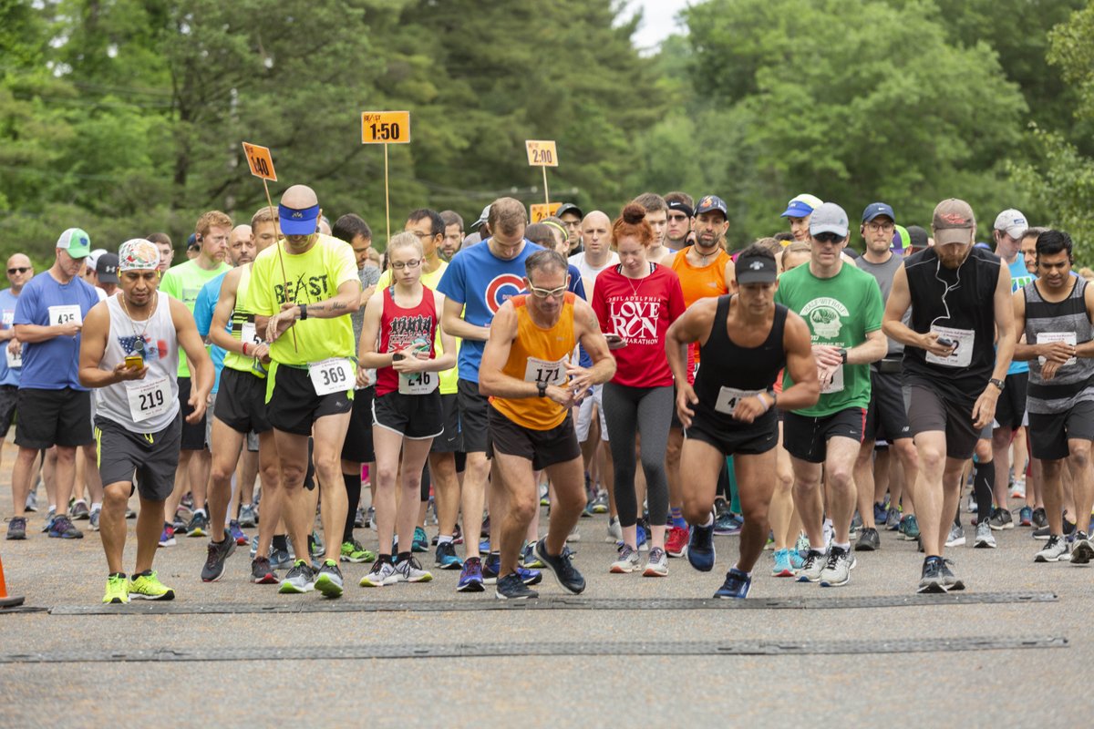 ChescoHalf's tweet photo. Who's starting their 2019 #ChescoHalf training? We're so close to locking down our date and can't WAIT to share it with you!  In the mean time, check out our 5k and beginner/intermediate #halfmarathon training plans: https://t.co/hdPbLjwWdJ #running https://t.co/MggglZcQe5