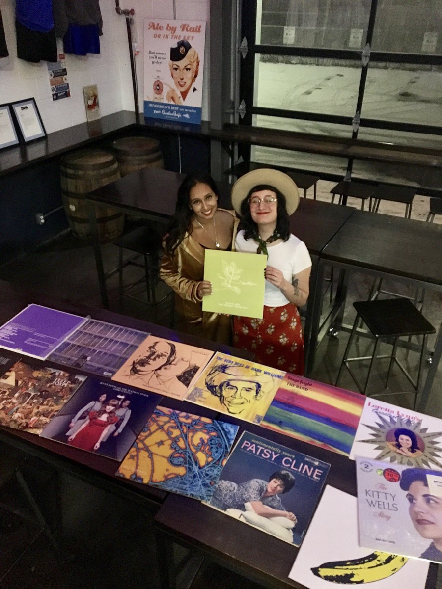 Had so much fun at Vinyl show n tell last night! Thanks for having us <a href="/exclaimdotca/">Exclaim!</a> and <a href="/HendersonBeerCo/">HendersonBeerCo</a> 🙏