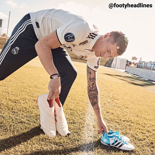 toni kroos football boots