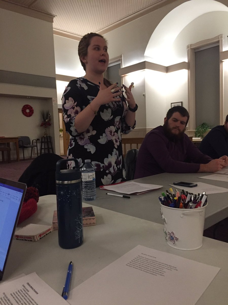 A big thank you to our outgoing President, Andrew Bunda, and our outgoing Provincial Director, Quintina Cuddihy, who spoke last night about effective meetings and the structure of JFAO respectively at our AGM. <a href="/JuniorFarmers/">JFAO_official</a>