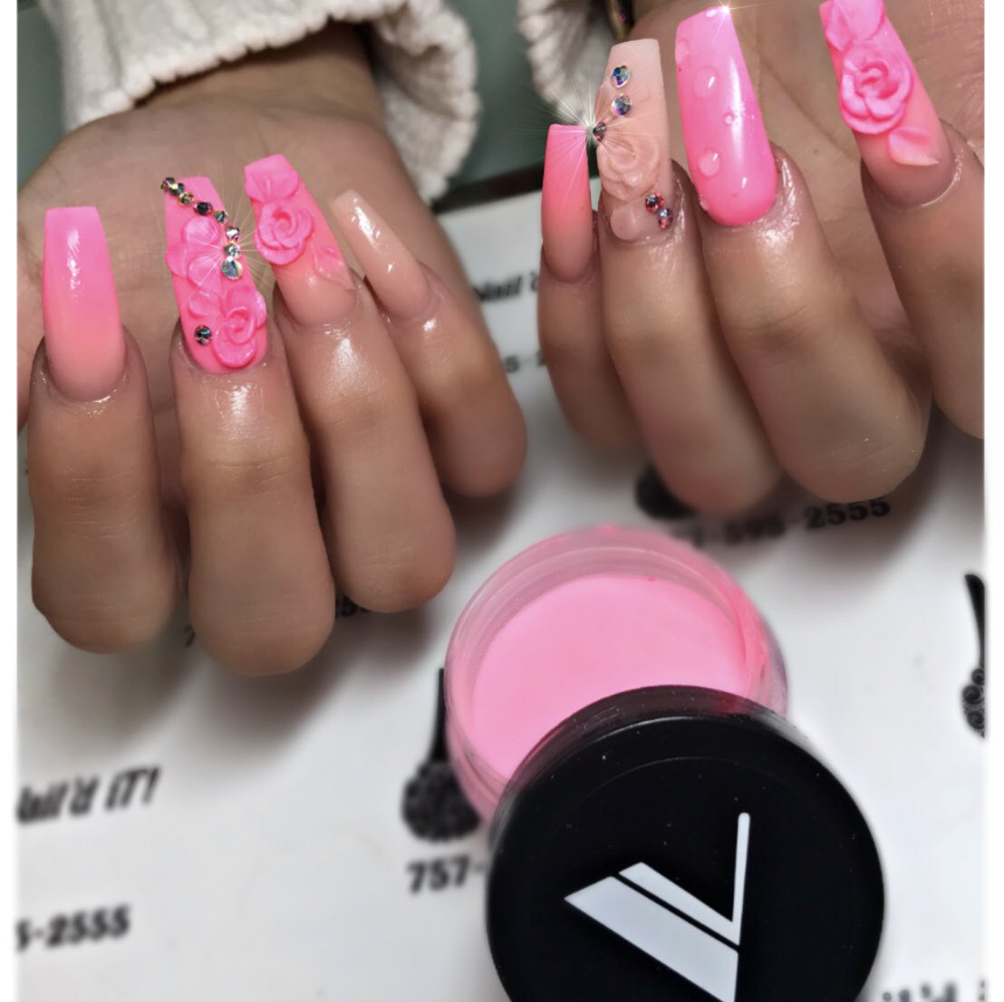 NeesXiomi's tweet photo. Inspiration @queenofnails ! 

Birthday Nails ! #valentinobeautypure #nailsofinstagram #naildesigns #coffinnails #teamvalentino #nails #757nails #804nails #notpolish #coloracrylic #3dflowers #swarovskinails #raindrops #nailsoftheday https://t.co/Ks2m8BFJ76