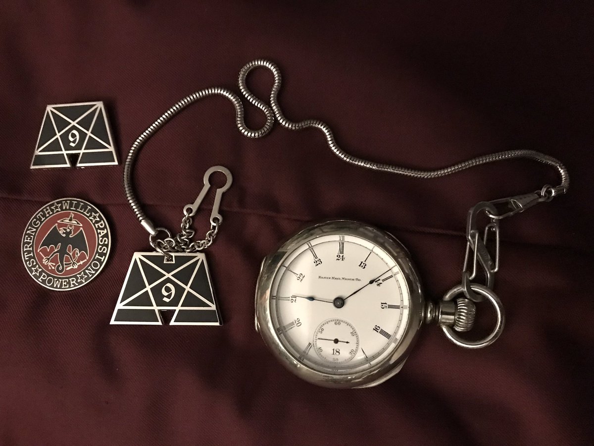 Dr_RobertIng's tweet image. Thanks to Shady Veneration Media for the Law of the Trapezoid pins &amp;amp; pendant. A watch fob companion to my 1884 Elgin. Pins &amp;amp; pendant sales go to helping a friend with cancer. etsy.com/ca/shop/ShadyV… #lawofthetrapezoid #cancerfund #elginpocketwatch