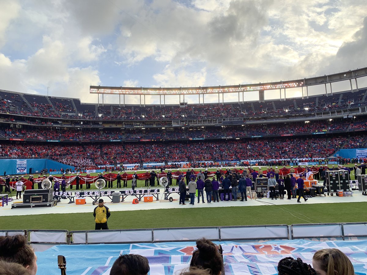 AlexRush_lv's tweet photo. A storybook ending to a storybook season. #b1gcats #holidaybowl #nucats #bigten https://t.co/wqgBkjHAch