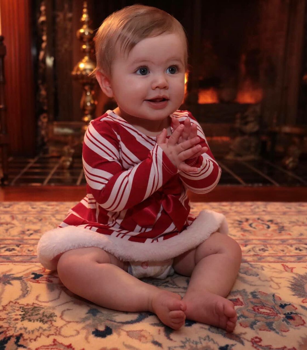 episcobaby's tweet photo. Happy 10th night of Christmas. https://t.co/c63hEc9Toy