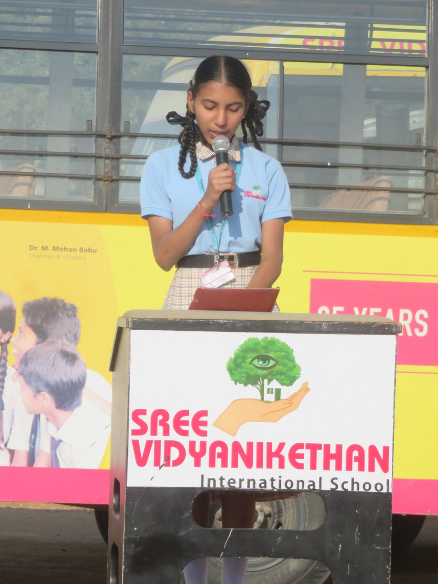 IVidyanikethan's tweet photo. "The beautiful thing about learning is that no one can take it away from you."  https://t.co/NoaUSrNdbu 
#SVIS #SreeVidyanikethan #Morningassembly #Learning #SVISH #Hyderabad https://t.co/iAsWerQliT