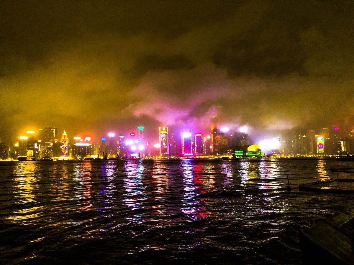 28__yusuke's tweet photo. #香港 #九龍 #夜景 #nikon https://t.co/rw9iumvEg6