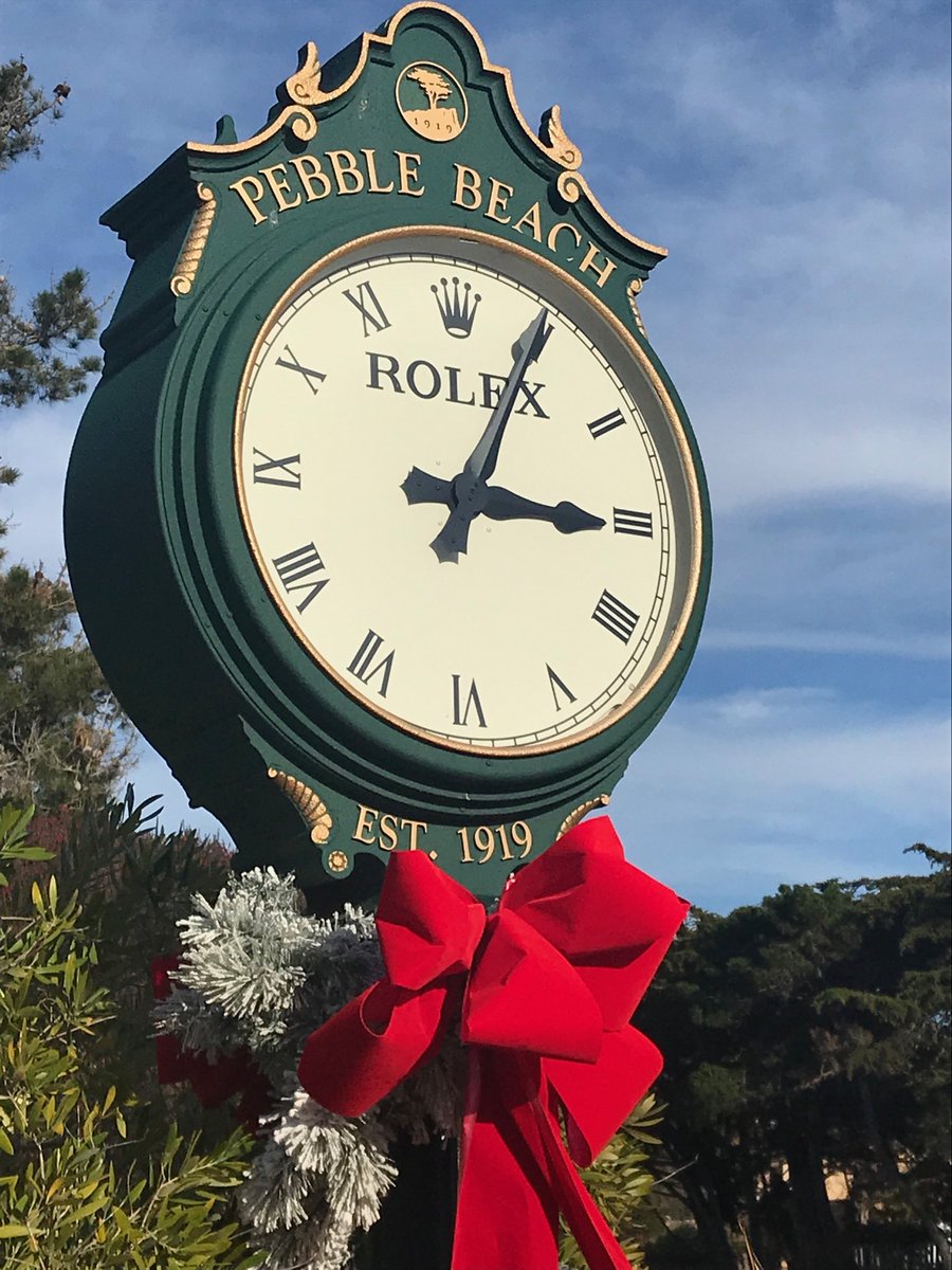 Mike_Barrett1's tweet photo. Lunch with a view 👀

Roy’s ⁦at Spanish Bay - Monterey 

18th hole at The Lodge - @PebbleBeachGolf⁩ https://t.co/GnjmQbsRAx