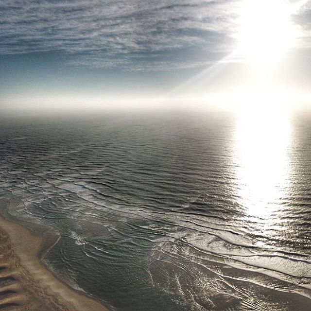 reidbader's tweet photo. Krommey morning in the EC. .
.#sunshower #monkeyswedding #sunsetsniper #skylovers #sunrise_and_sunsets #sunsets #sunset_hub #sunsetlovers #instasunsets #all_sunsets #sunsethunter #sunset_madness #sunset_stream #irox_skyline #sunset_pics #scenicsunset #wo… https://t.co/q3CWSYYcsU https://t.co/RXdoXDSscA