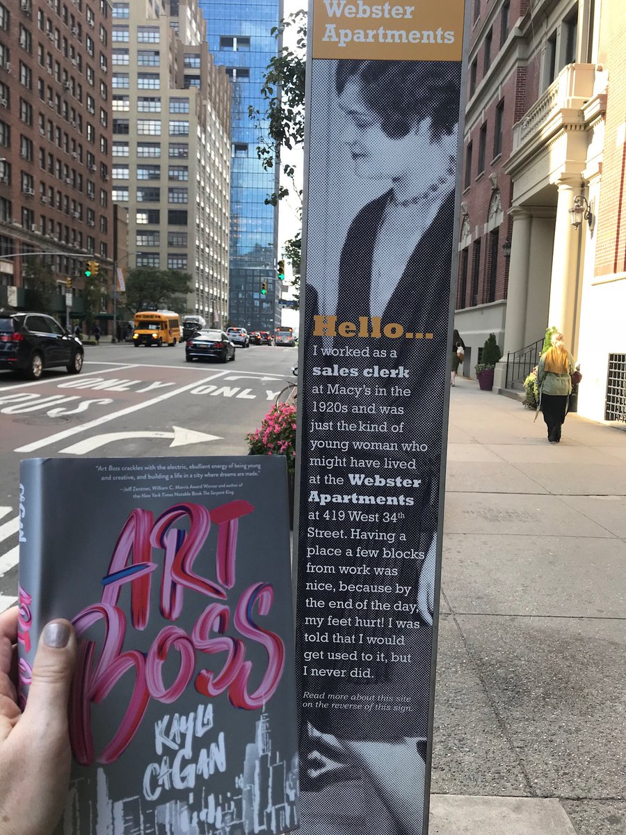 KaylaCagan's tweet photo. When Piper met Webster...
🗽⚡️💖
ART BOSS is here for 2019. Snatch it up for your favorite art weirdos and newbie New Yorkers this week! (Signed copies currently at @booksofwonder, @chevaliersbooks, @rjjulia &amp; @mystgalaxybooks!) 
#TBT #piperperish #ArtBoss #NYC #manhattan https://t.co/CmGPlzfkiG