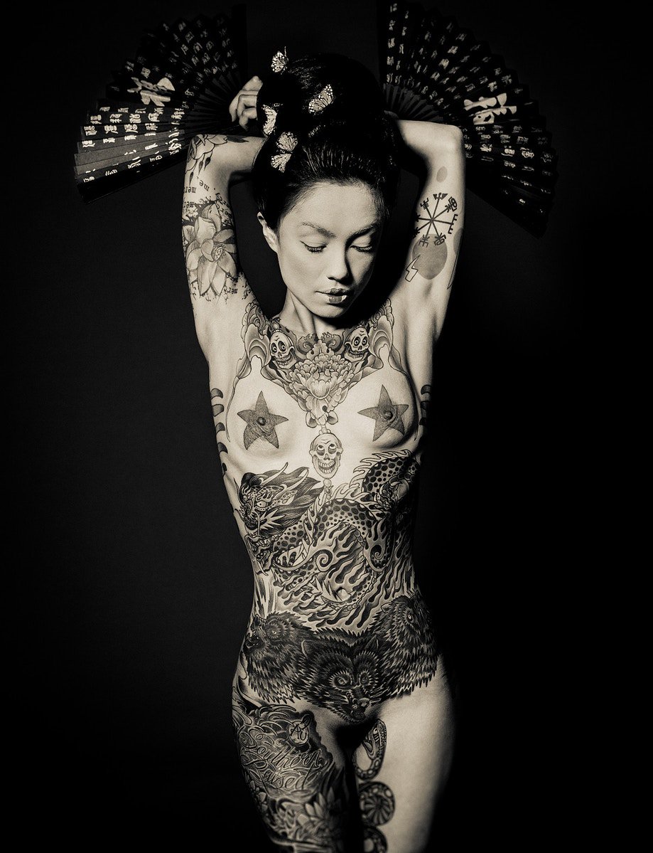 enkil_'s tweet photo. Reka Nyari – Stories In The Skin
*Walkirie Ink
*Geisha Ink
@RekaNyari
#photography #tattoo #femalepower #post2019
https://t.co/TYUNCzoYoC https://t.co/hBo6luo2sK