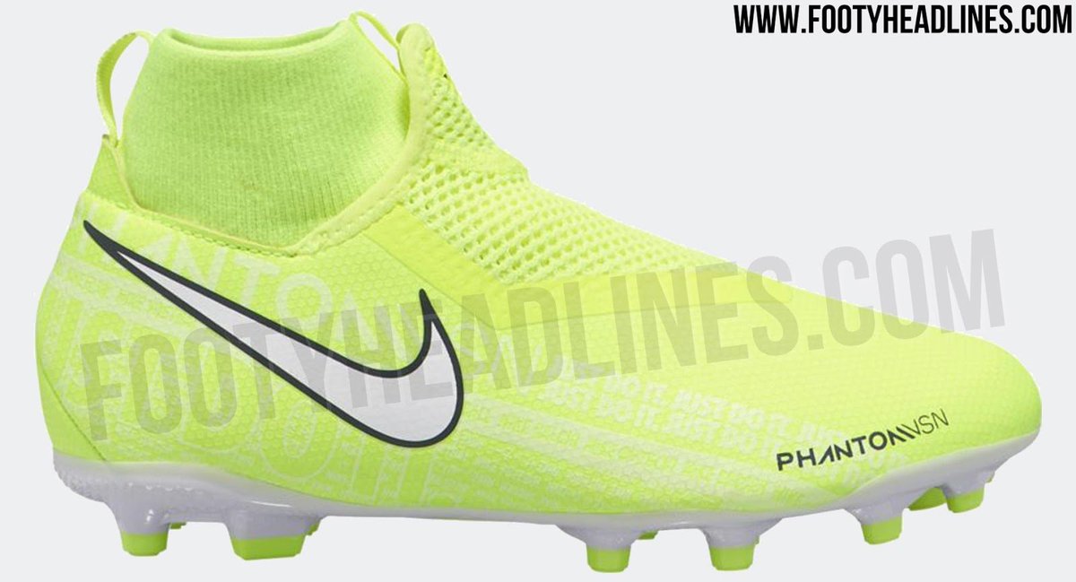 Nike Hypervenom Phantom 3 Club FG Soccer Cleats Soccer