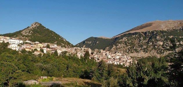 naturalmensa's tweet photo. Dal Manifesto dei valori di “Le Radici”, progetto di cui siamo orgogliosamente partner! 😃
📌 Priorità al Prodotto Locale 👉🏼 https://t.co/4fehAbSegM 😊
#naturalmensa #basilicata ✔️ https://t.co/omrBfWFJ5Q