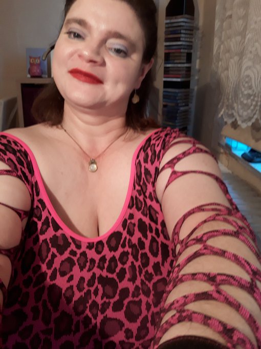Heute Abend wieder live im Chat bei @GirlsZuhause.com Ab 21 Uhr live im Chat. https//:https://t.co/0Rs4NW0B5O<a class="tags" target="_blank" title="On Twitter" href="/?out=eyJ0eXAiOiJKV1QiLCJhbGciOiJIUzUxMiJ9.eyJpYXQiOjE3MjYwOTI4MzUsImlzcyI6InR3cG9ybnN0YXJzLmNvbSIsIm5iZiI6MTcyNjA5MjgzNSwiZXhwIjoxNzU3NjI4ODM1LCJyZWRpcmVjdF91cmwiOiJodHRwczovL3R3aXR0ZXIuY29tL0dpcmxzWnVoYXVzZSJ9.3DxxUYEX3S8X5MJuLdZ9J-3CoSNw-hoH74BFpmHxA24LDgF5oLdNPeRvuK7X8Yv-1khb7qCTEkDeE02iIM9hpg">@GirlsZuhause</a><a href="/tag/bbw"class="tags"><span>#bbw</span></a><a href="/tag/webcam"class="tags"><span>#webcam</span></a><a href="/tag/molly"class="tags"><span>#molly</span></a><a href="/tag/chubby"class="tags"><span>#chubby</span></a><a href="/tag/camgirl"class="tags"><span>#camgirl</span></a><a href="/tag/chatten"class="tags"><span>#chatten</span></a>