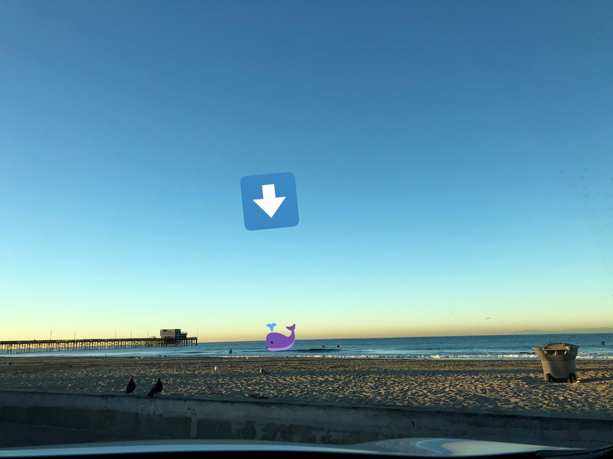 Kristinisbause's tweet photo. Thank you @Brun_Dalouh for the electric blanket!! @janbroni for the awesome Christmas gifts! So grateful for everyone’s love and support. We have the greatest friends! 🙏☺️ Ps here’s a pic of today’s sunrise at the beach. @nowthatisdope #Twitchfam https://t.co/OpXtbosl7F
