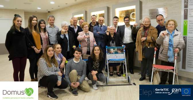PeriodicoNGD's tweet photo. #DOMUSVI se suma a la tecnología móvil y wearables #GERIATIC #mayores #NGD - Negocios y Gestión de la Dependencia https://t.co/JYfPjsXhnS @DomusVi_Es @UDC_gal @AESTE_oficial https://t.co/NGot7TC1Ql