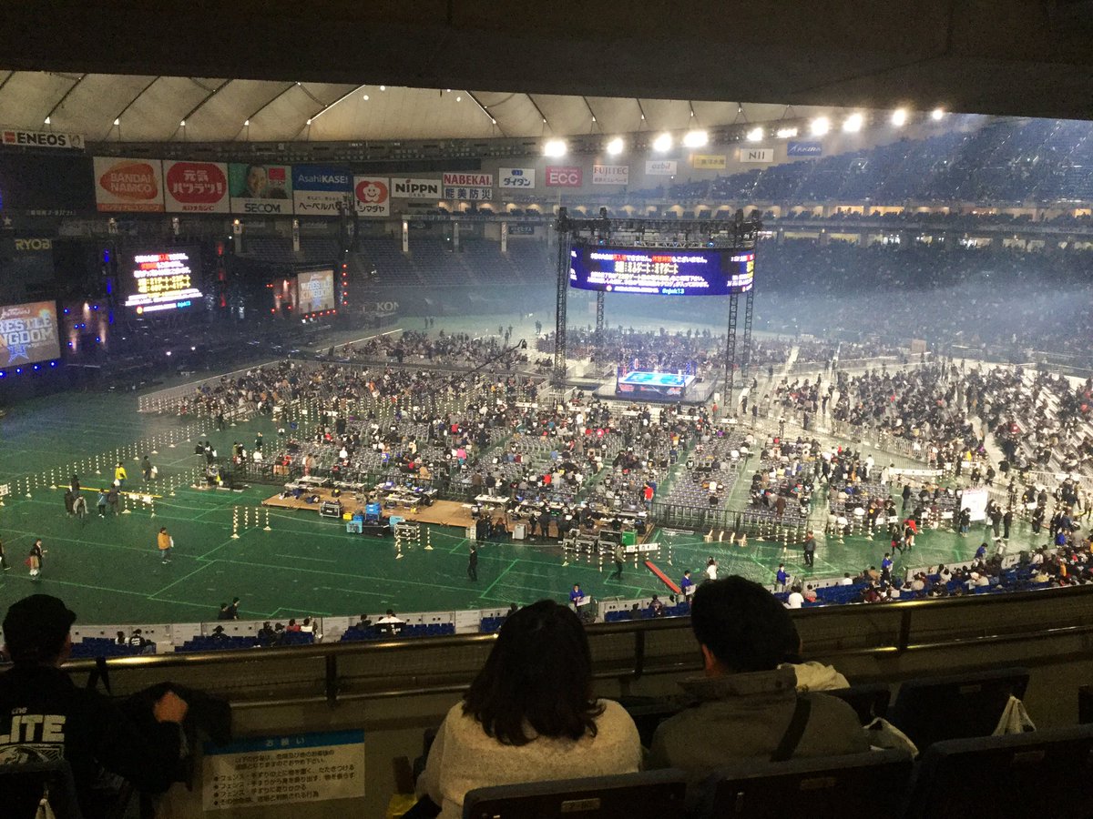 merin_pw's tweet photo. Arrived at #tokyodome  to enjoy #njwk13 ！
Very exciting and nervous for the main event but just cheer and scream for @KennyOmegamanX at the main event as much as we can! #gokennygo #omegavstanahashi #njpw 
いよいよイッテンヨンが始まります！全部の試合もうどきどき！😭💗 https://t.co/wCZnvjmFeI
