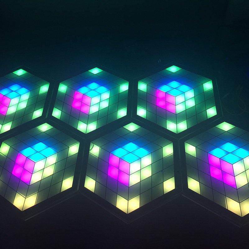 VGLight2018's tweet image. Magic Cube Honeycomb Rgb 3 In 1 Led 3d Dance Floor | 3d Dance Floor Manufacture  vgprolight.com/magic-cube-hon…  If you want childrens floor piano, it must be from VGLIGHT. #Customdancefloor #P6.25