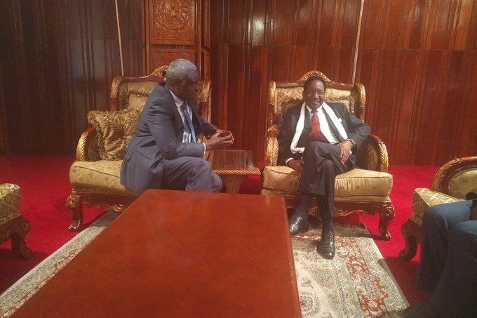 Voir l'image sur Twitter