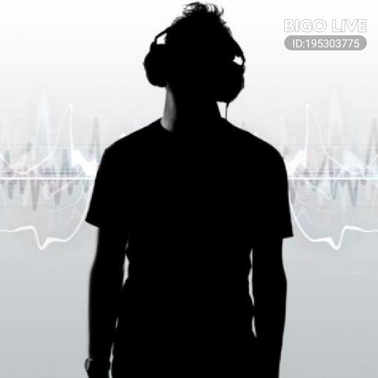 LBotota's tweet image. ¡Dios mío! Tienes que ver esto. #BIGOLIVE .  
bigo.tv/sid/2305251525…