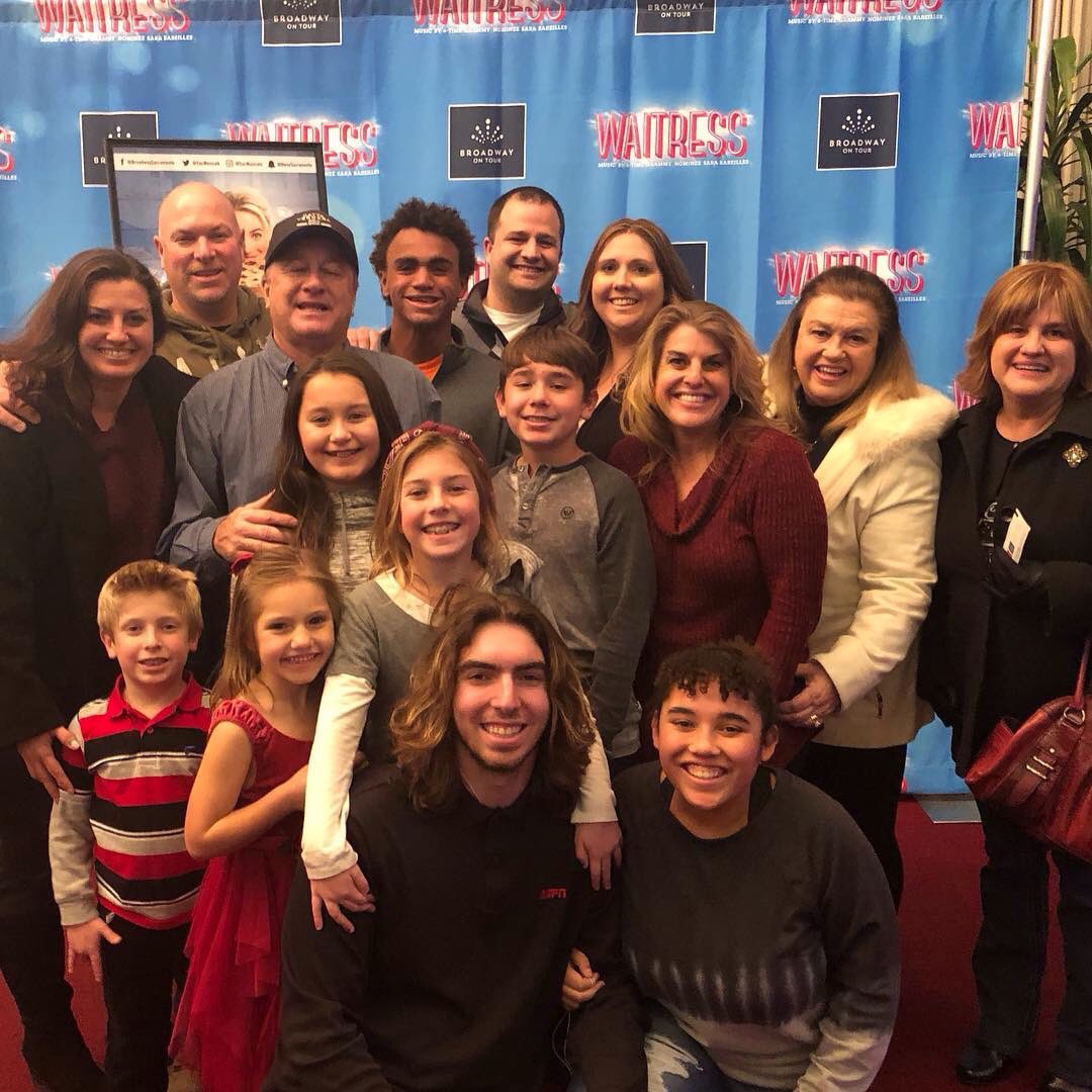 allysimmons13's tweet photo. Great night watching Waitress with only part of my family! Thanks Sara for a fabulous show. Very proud of you! https://t.co/9HkDEyaQKm