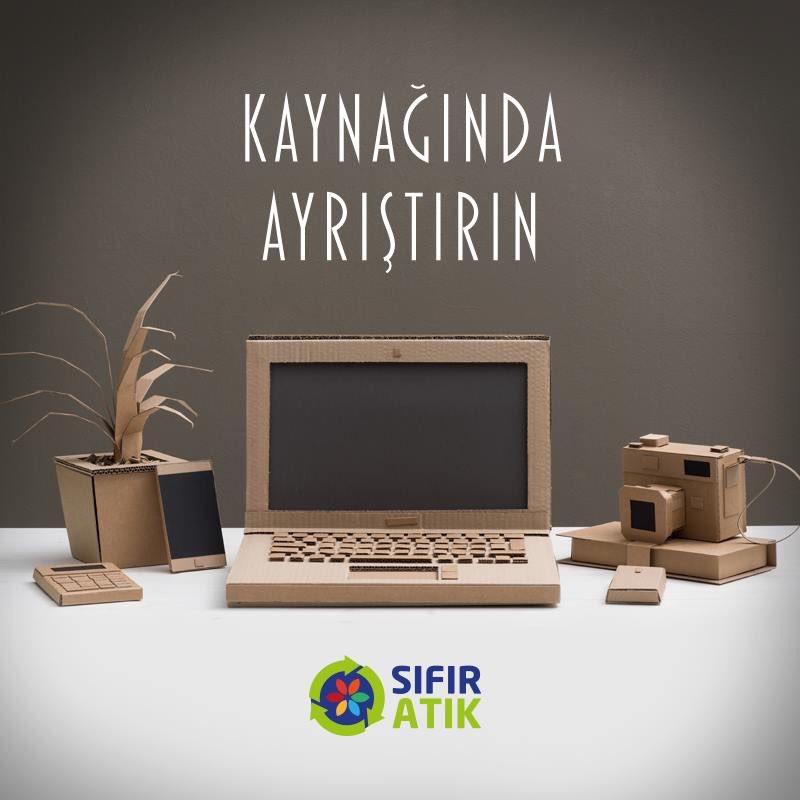Elektronik atıklar da kağıt atıklar ve diğer atıklar gibi geri kazanılabilir. ℹ️ Önemli olan, kaynağında ayrıştırmak! 
#SıfırAtık #KaynağındaAyrıştır #Elektronikatık  #çevre #zerowaste #elektronik #atık #ayrıştır
