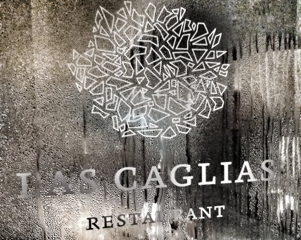 AndreSICHT's tweet photo. Ferien Tag 1

#AndreSICHT #holidays #enjoythesilence #iloveswitzerland #graubünden #flims #restaurant #gaultmillau #yummy @flims_laax #lascaglias #legna https://t.co/7MEJtI5bqP