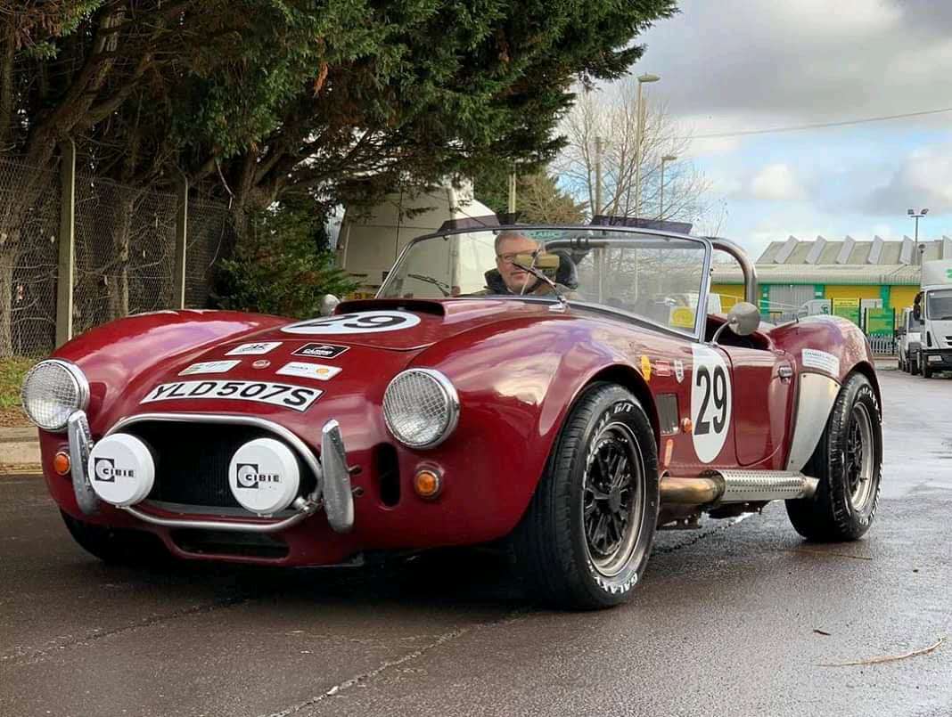 WhFlora's tweet photo. Vitour brand RWL tires #vitourtires #RWL # classiccartires #classiccar #classiccars #musclecars https://t.co/CDBLn9QO9b