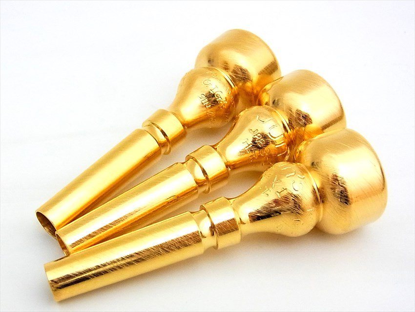 山野楽器 ウインドクルー على X: 