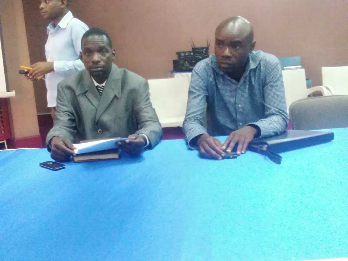 RT_Isanganiro's tweet photo. #Burundi Les 13 organisations de la société civile qui s'adressent au médiateur, président Ougandais @KagutaMuseveni sont #PISC_BURUNDI, #AVMIC26, #CAPES+, #FOLICON_F, #CASAF, #ACOPA_BURUNDI, #ABA,#TERRE DES JEUNES,#CODIP, #IZERE NTIWIHEBURE, #CAECPD,#MAC et #CIPB https://t.co/cpLqsJ7fx6