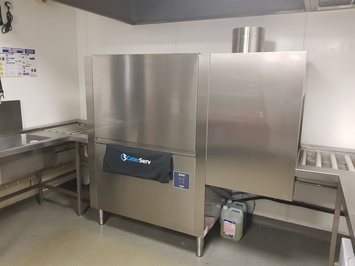 A great start to 2019! 
A fantastic #installation of a #Maidaid R3010 Evolution Minirack with dryer, supplied by Langford &amp; Chamberlayne and installed by <a href="/Caterservltd/">CaterServ Ltd</a>
Great work guys 👍
#warewashing #kitchen #FridayFeeling #dishwasher