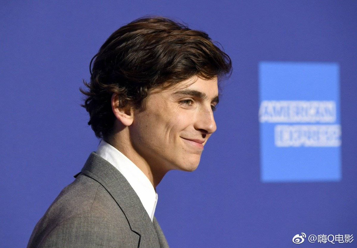 TChalametBra's tweet photo. 📷|| Timothee Chalamet no Festival Internacional de Cinema de Palm Springs (03/01) #1-4

(https://t.co/X4CCcOGzYa) https://t.co/emhs7Ef0Hh